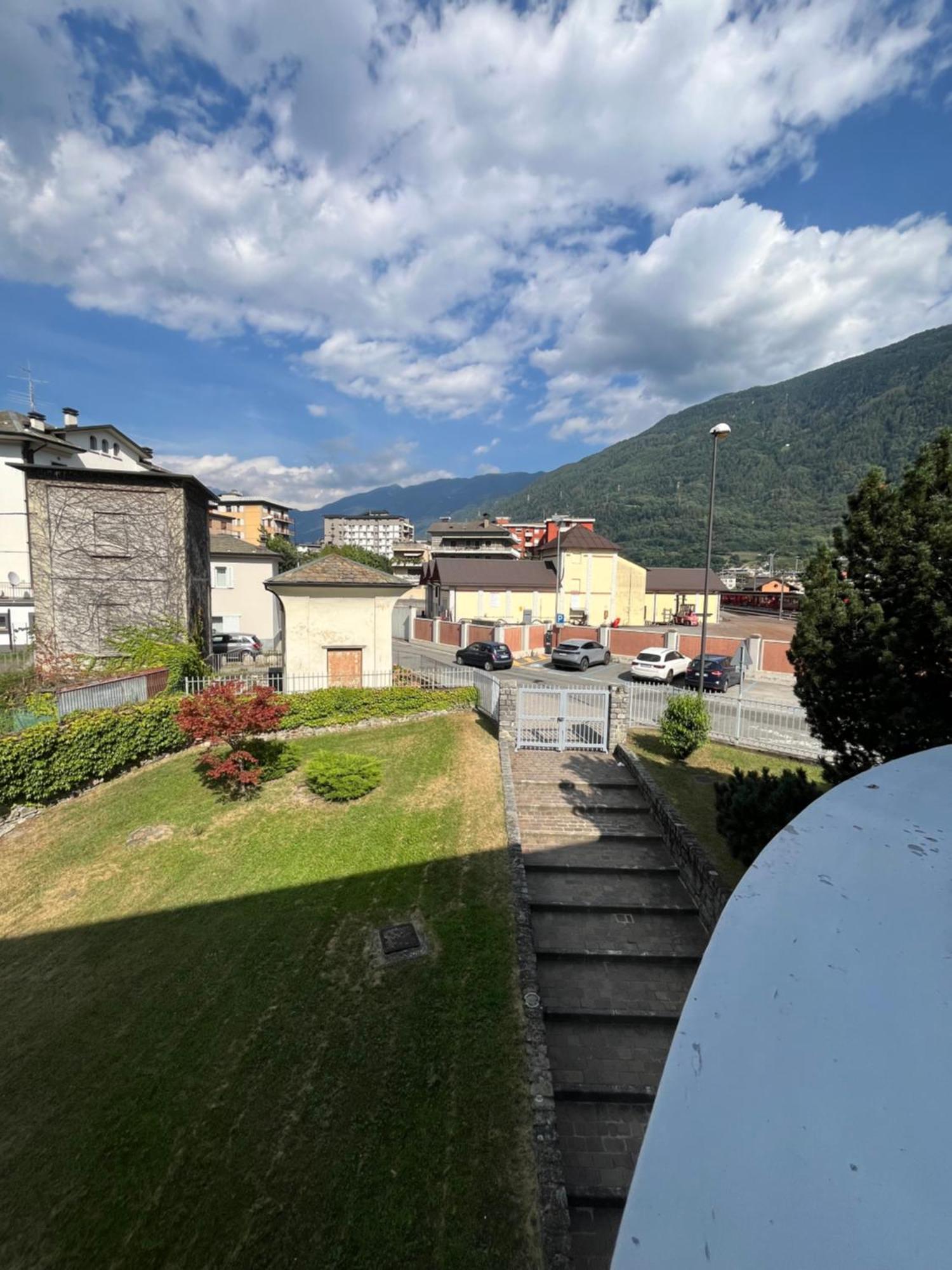 Casa Vacanze Lucia Tirano Kültér fotó