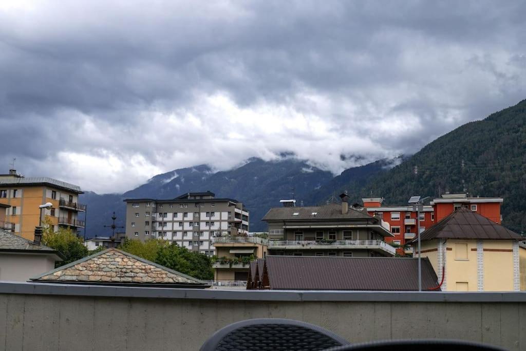 Casa Vacanze Lucia Tirano Kültér fotó